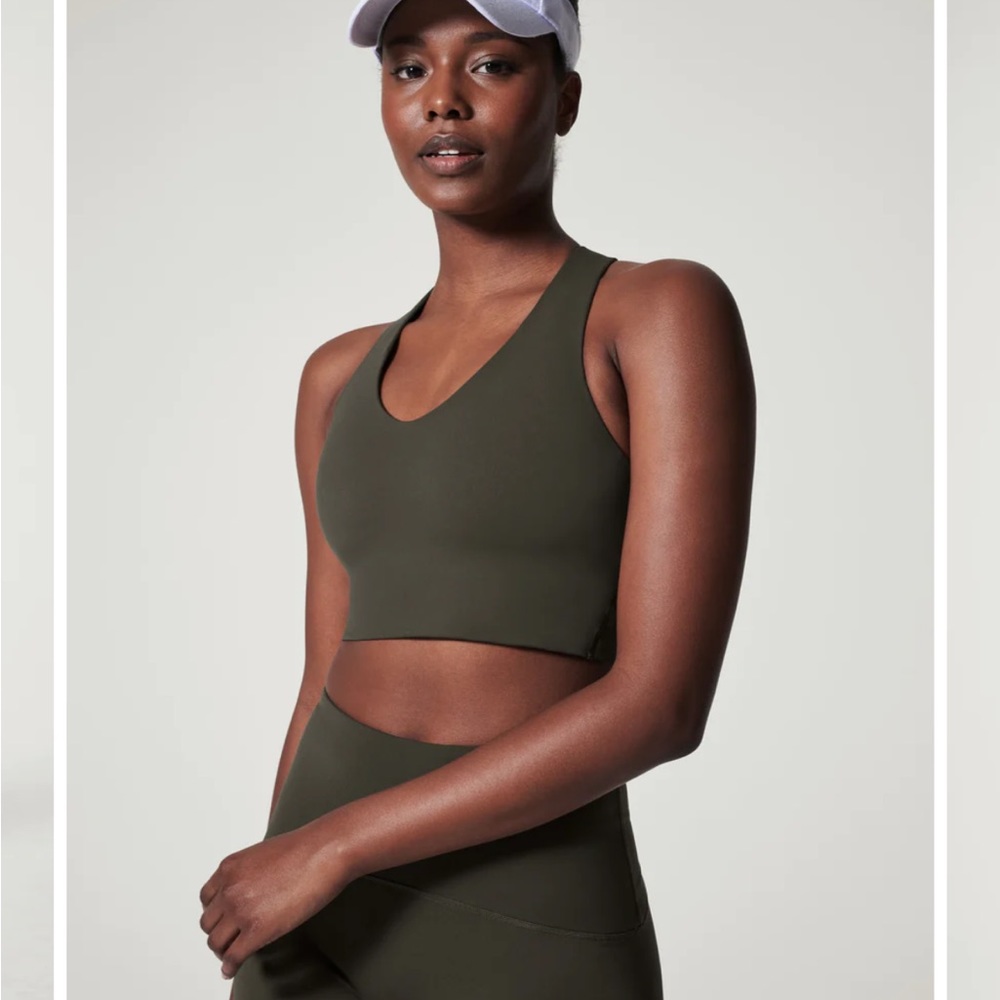 Spanx Longline Medium Impact Sports Bra size medium. Dark palm